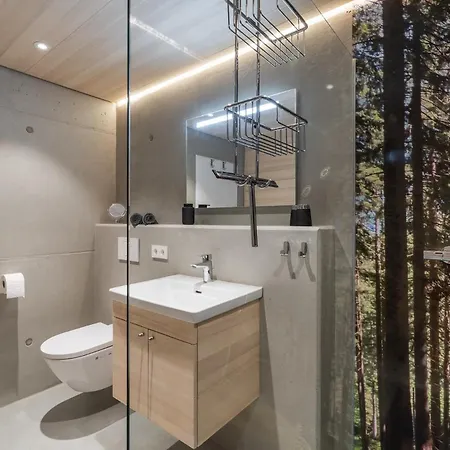 Carolin Apartment *